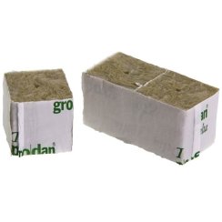 Grodan 40x40x40 mm, sadbovací kostka s dírou, 1 ks